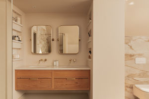 Photo 18- click for photo gallery